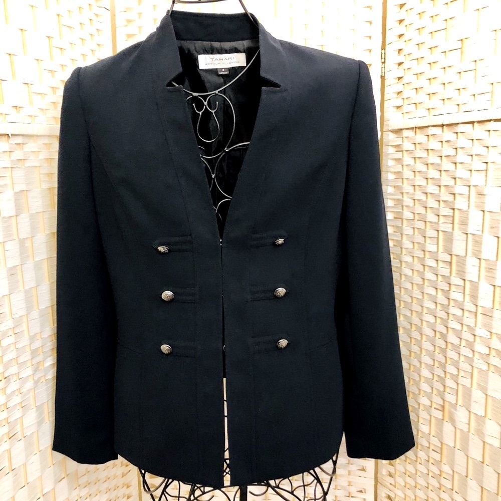 ✅ TAHARI🤎 black long sleeve Blazer